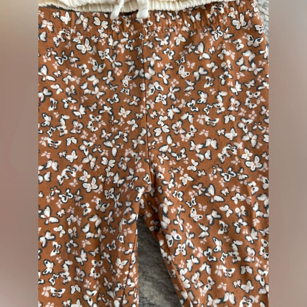 Carters Happy‎ outfit 6 months - Picture 2 of 5